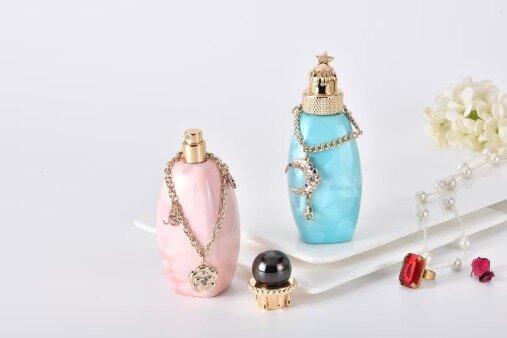 Valentine’s Day Collection: Elegant Perfume Bottles and Caps for Him and Her